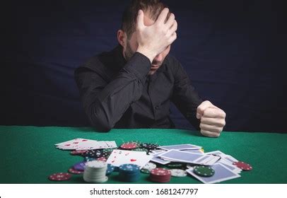 Alonesad Poker