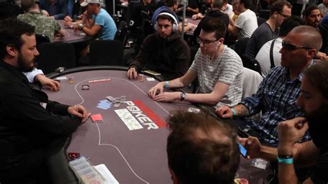 Bien Jouer Pt Tournoi De Poker