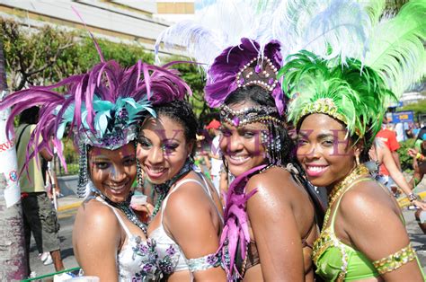 Carnival Beauties Brabet
