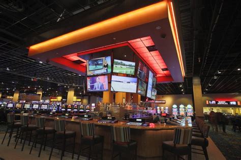 Erie Downs Casino Entretenimento