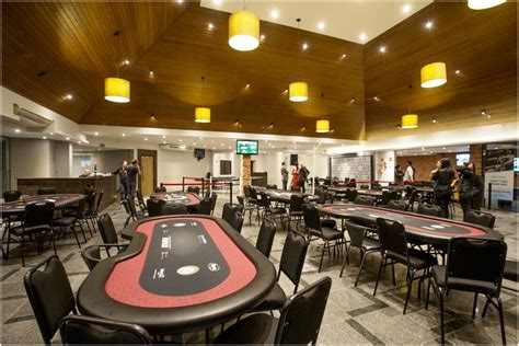 False Creek Clube De Poker