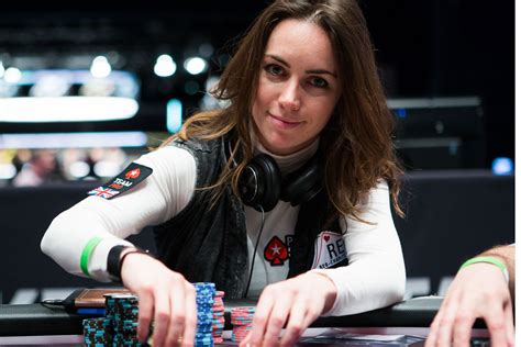 Fotos De Poker Mujeres