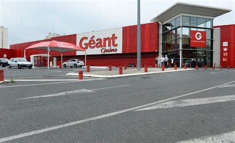 Geant Casino St Pierre 974