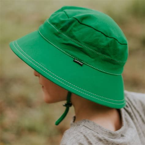 Green Hat Betsul