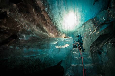 Ice Cave Betano
