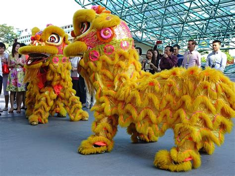 Lion Dance Red Tiger Parimatch