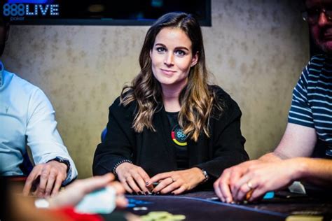 Natalie Hof Poker