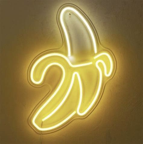 Neon Bananas Leovegas