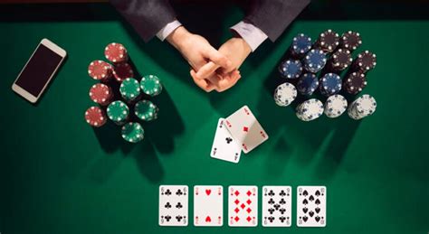 O Conluio De Estrategia De Poker
