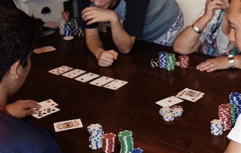 Organizador Une Partie De Poker Chez Soi