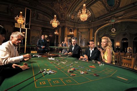 Poker Au Cassino De Monaco