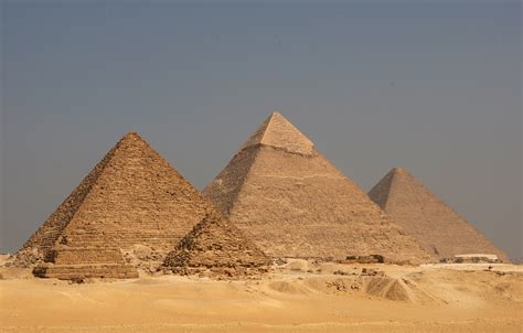 Pyramids Of Giza Leovegas