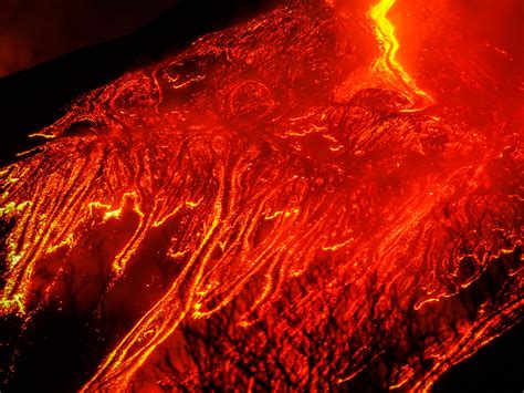 Red Hot Volcano Betsul