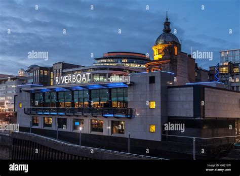 Riverboat Casino De Glasgow A Noite De Natal Fora