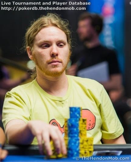 Tom Hall De Poker Do Reino Unido