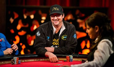 Torneio De Poker Estrategia De Phil Hellmuth